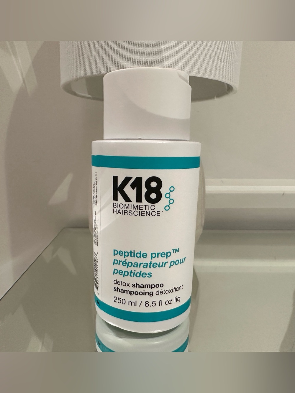 NWT K18 Peptide Prep Detox Shampoo – White & Teal Bottle